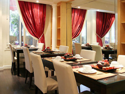 Hotel Elysées 3*
