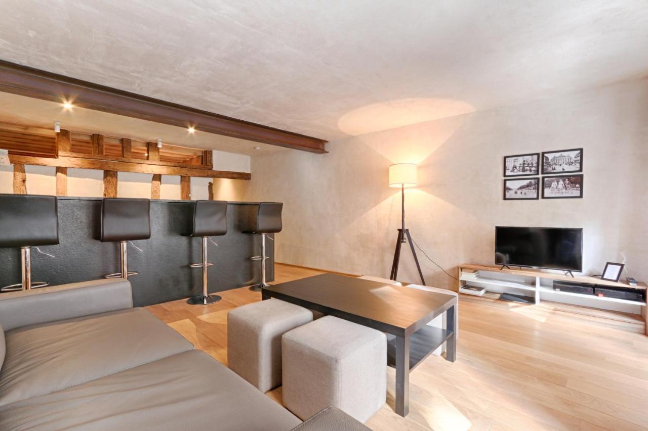 Apartment Luxurious & Design Flat 2br/8p- Boulevard Saint Germain *
