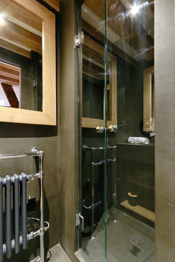 Apartment Luxurious & Design Flat 2br/8p- Boulevard Saint Germain
