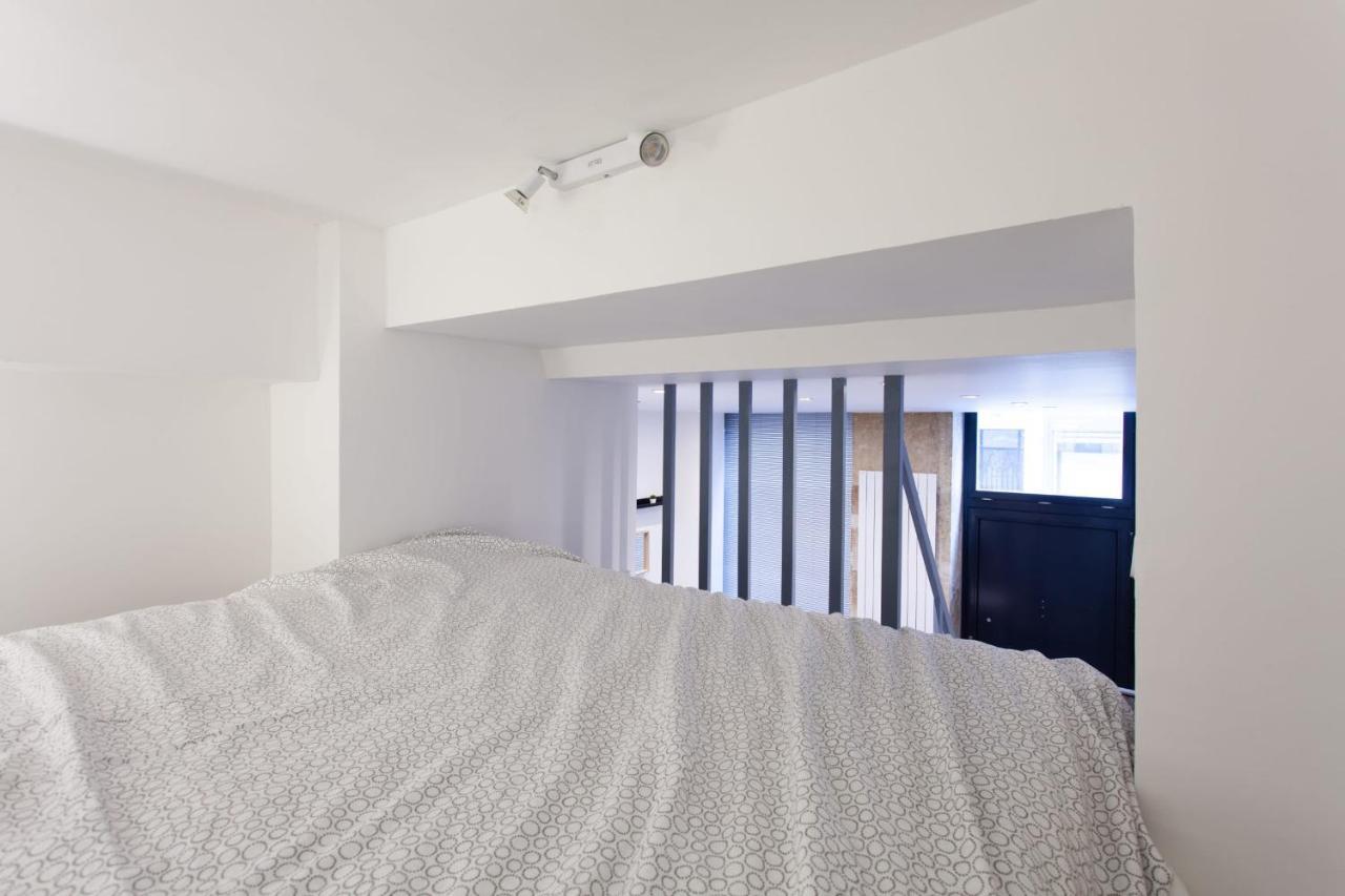 Spacious Studio In Batignolles Appartement *
