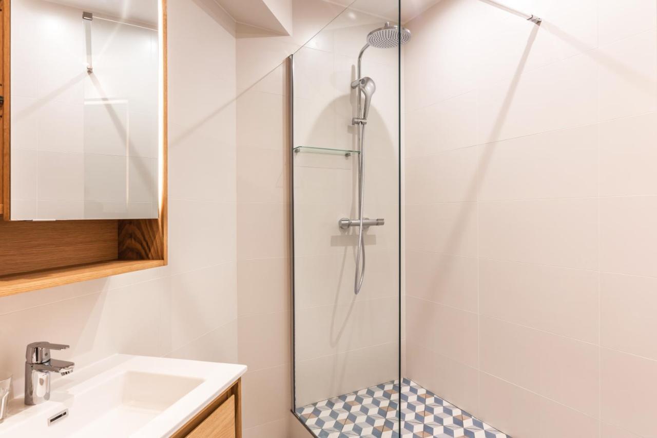 Design & New Loft In Heart Of Paris