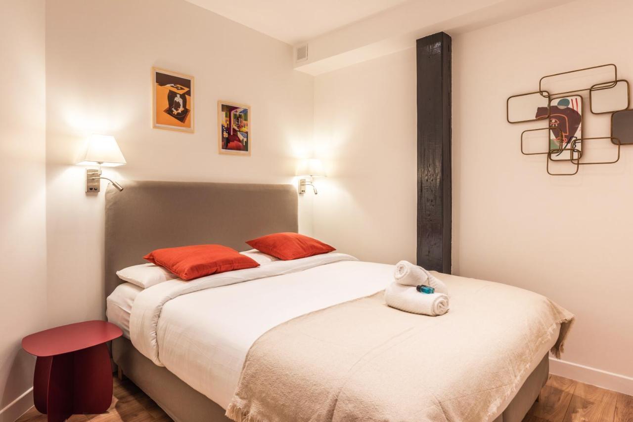 Design & New Loft In Heart Of Apartment *