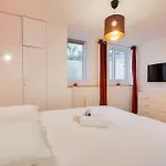 Luxueux Duplex 6 - 8Pers - Full Equipped - Republique