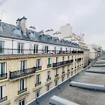 StTUDIO Champs Elysées