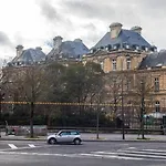 Pick A Flat\'s Apartment in Saint Germain - Rue Corneille