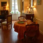 Rue Du Bac - St Germain