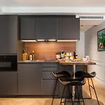Cmg Residence Caire Saint-Denis