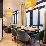 Home Suite Home Canal Saint Martin 2BR