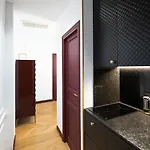 Champs Elysées - Lincoln Appartements