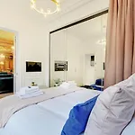 Exceptional Property - 4Br-12P - Parc Monceau