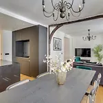 Beautiful Apartment For 8 People