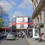 The Perfect Studio In The Heart Of Paris