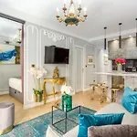 Merveil - Luxury Suite -Champs Elysees-Ponthieu II