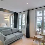S18932 - Studio 2 Personnes A Paris