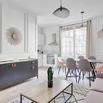 Cocooning Appartment Near Champs-Elysee