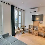 S18922 - Studio 2 Personnes A Paris