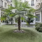 Beautiful apartment, 28sqm Place Vendome, Opera