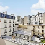Pick A Flat\'S Apartements In Champs Elysees - Rue Du Colisee