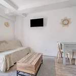 Beautiful Apartement next to Galerie Lafayette VI