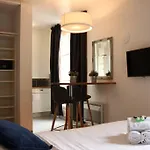 Buffon 405 - magnifique Studio - 2P - Paris 5