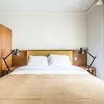 Pied A Terre - Palestro