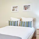 Nice 2 Bedroom Apartment Near Bastille