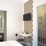 La Villa Paris - B&B