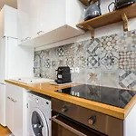CMG Montmartre - Chateau Rouge 1