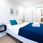 Confortable apartment next to Montmartre Opéra Gare Saint Lazare