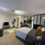 AKS Paris appartement proche gare de l\'Est et Nord