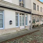 Luxe Parisien - Petit Varenne
