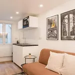 T2 A Paris Centre Smart Tv, Nespresso, Wifi