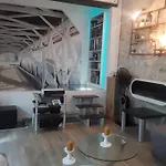 A Very Calm Loft In Bastille