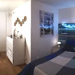 A Very Calm Loft In Bastille