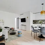 Charming Apartment - 2Br-6P -In The Heart Of Paris