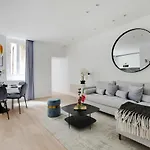 Charming Apartment - 2Br-6P -In The Heart Of Paris