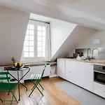 Hotel De Ville - Marais City Apartment