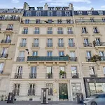 ARC DE TRIOMPHE-CARNOT Luxury&Design