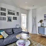 Beautiful Apartment In Belleville
