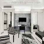 The Paris Guest