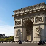 Single Room Paris Arc De Triomphe