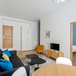 Cozy 2 Bedroom Apartment In Paris