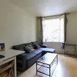 Charming Studio With View Near The Sacre Coeur!