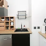 Sacre Coeur - Montmartre City Apartment