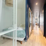 Gorgeous 2 Bdrs Flat In A Prime Location - Opera