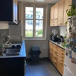 Grand F2 Avec Vue Sur La Maison De Georges Brassens