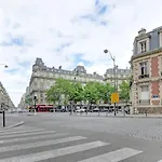 Home Suite Home Parc Monceau Daru