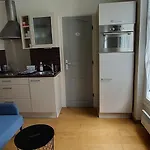 Appartement Coquet Sur Les Hauteurs De Montmartre