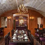 Hotel Serotel Lutece
