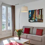 Champs Elysees Apartment